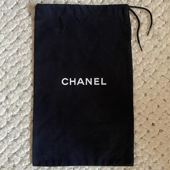 CHANEL Purse Black White Logo cross-body DUST BAG Sleeper 12.75" 8" - Picture 1 of 7
